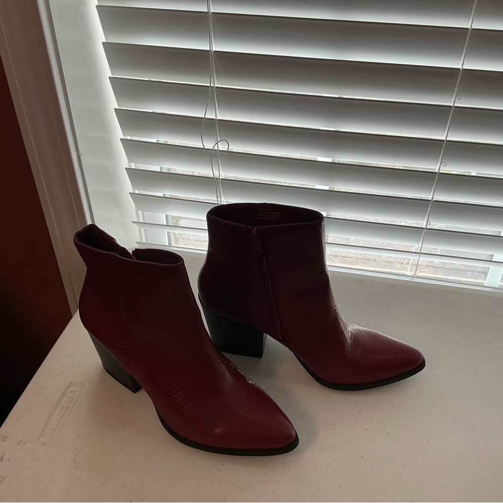 Women's Red Lizard Ankle Boots